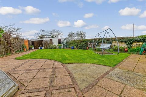 3 bedroom end of terrace house for sale, Maidstone Road, Staplehurst, Kent