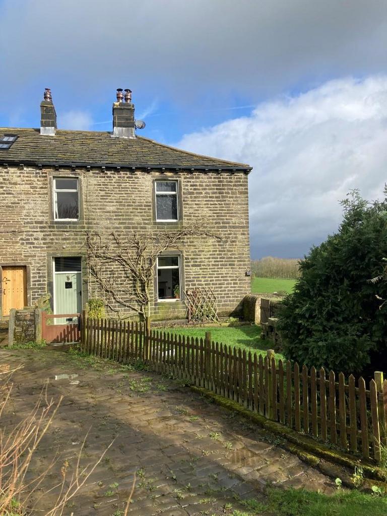 Carr Lane, Denholme, Bradford 3 bed semidetached house for sale £395,000