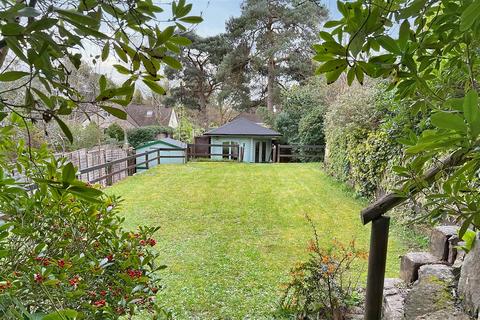 4 bedroom detached bungalow for sale, St. Ives Park, Ashley Heath, Ringwood