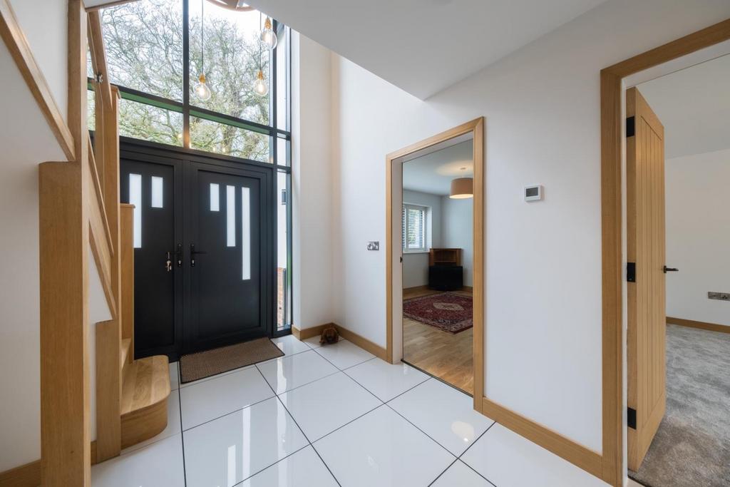 Oakmead Lodge-033.jpg
