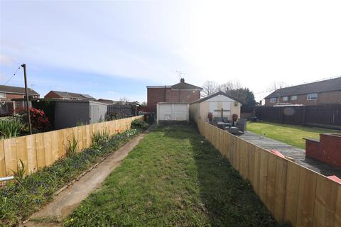 3 bedroom terraced house for sale, Manor Road, Hull