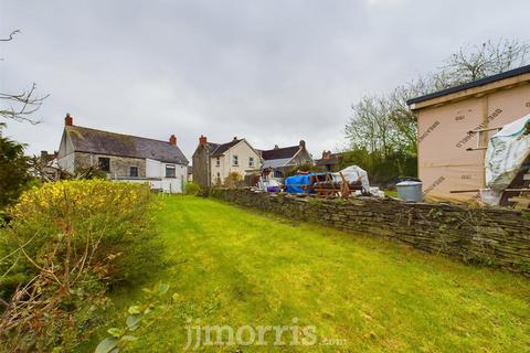 3 bedroom semi-detached house for sale, Castle Square, Cilgerran, Cardigan