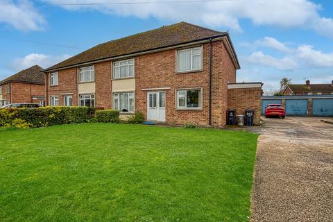 2 bedroom ground floor maisonette for sale, Wivenhoe Road, Alresford, Colchester, CO7