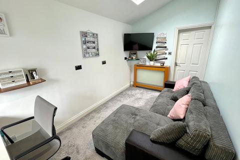 36 Belton Avenue, Wednesfield, Wolverhampton, WV11 1AW