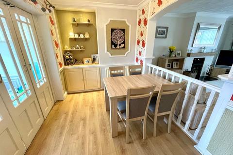 36 Belton Avenue, Wednesfield, Wolverhampton, WV11 1AW