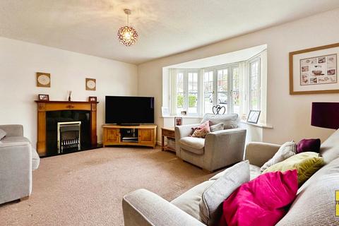3 Bryn Henfaes, Broadlands, Bridgend, CF31 5EW