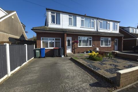 4 bedroom semi-detached bungalow for sale, Coniston Avenue, Poulton-le-Fylde FY6