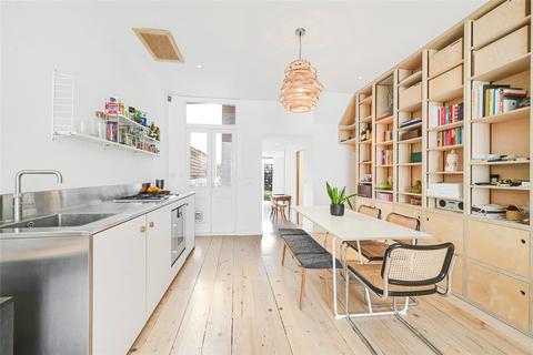 42 Epirus Road, London, SW6 7UH