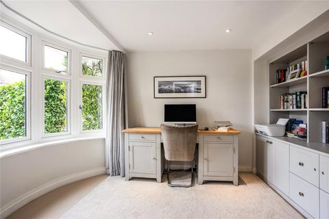 Pinewoods The Ridgeway, Oxshott, Leatherhead, KT22 0LJ