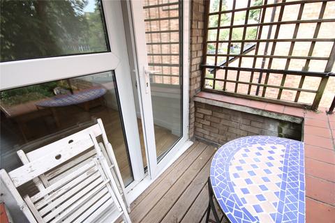 2 bedroom flat to rent, Palatine Road, West Didsbury, Manchester, M20