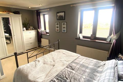 17 Cousens Close, Dawlish, EX7 9TE