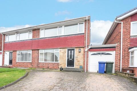 3 bedroom semi-detached house for sale, Dundee Close, Chapel House, NE5