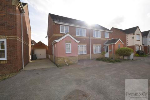 3 bedroom semi-detached house to rent, Walsingham Drive, Norwich NR8