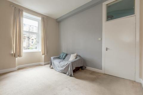 1 bedroom ground floor flat for sale, Rossie Place, Edinburgh EH7