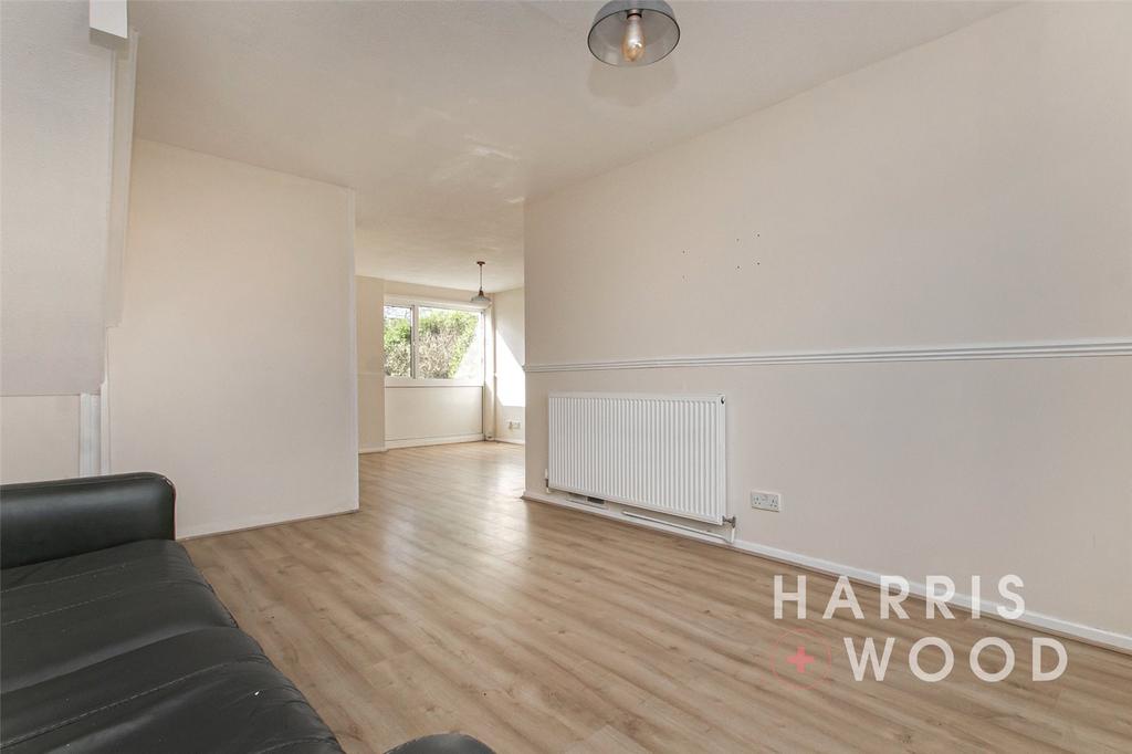 Queensland Drive, Colchester, Essex, CO2 3 bed end of terrace house £