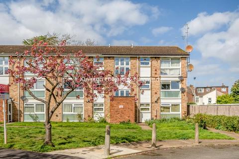 2 bedroom flat for sale, Hope Park, Bromley