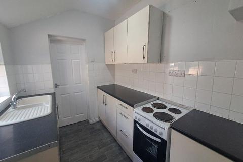 2 bedroom terraced house to rent, Maria Street, Middlesbrough TS3