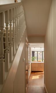 128 Leslie Road, London, E11 4HG