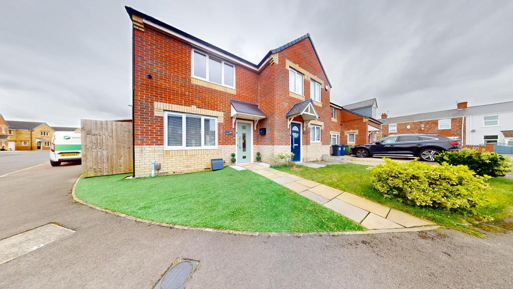 Gerald Street, South Shields 2 bed semidetached house for sale £159,995