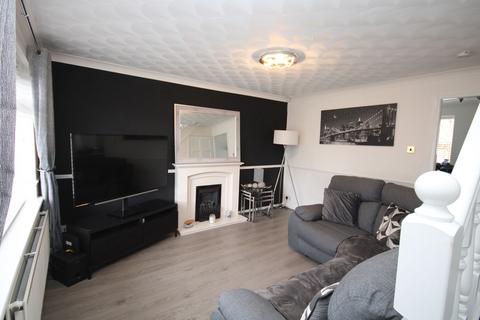 16 Mayfair Close, Great Sankey, Warrington, WA5 3PL
