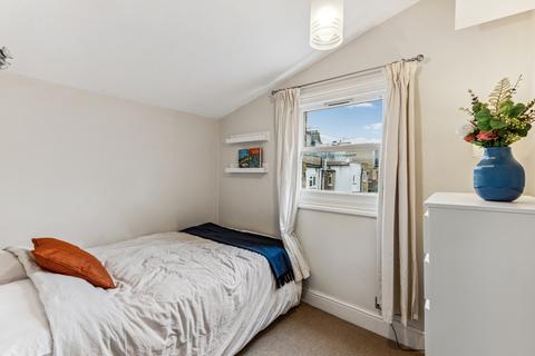 13 Humbolt Road, London, W6 8QH