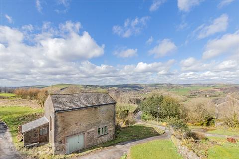Lamb Lodge Farm Pobgreen, Uppermill, Oldham, OL3 6LN