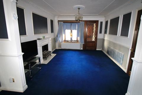96 Berkeley Drive, Hornchurch, RM11 3PZ