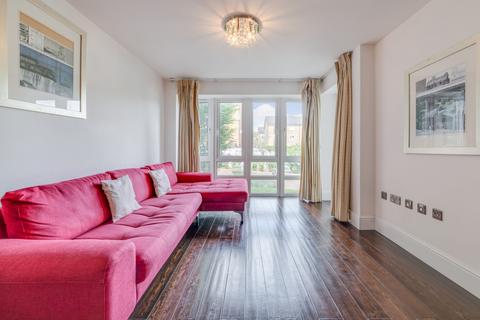 2 bedroom flat for sale, St. Davids Square, Canary Wharf, London