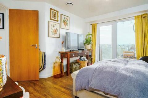 2 bedroom flat for sale, Sydney Road, Enfield, EN2 6SY