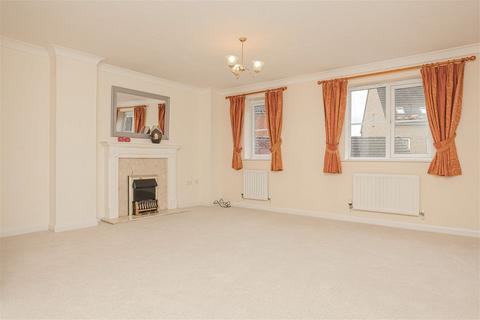 3 bedroom terraced house for sale, Ashmead Road, Banbury