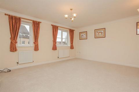 3 bedroom terraced house for sale, Ashmead Road, Banbury