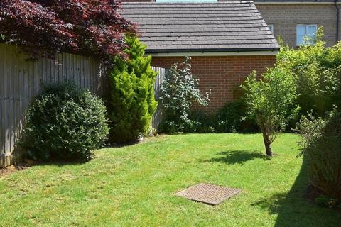 3 bedroom terraced house for sale, Ashmead Road, Banbury