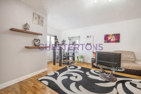 undefined, Wheat Sheaf Close, London