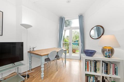 2 bedroom apartment for sale, Lennard Road, Beckenham, Kent, BR3