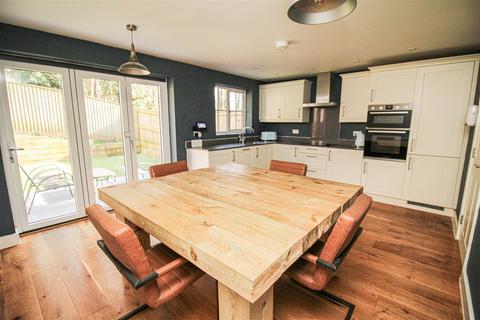 26 Elm Walk, Portishead, Bristol, BS20 6SX