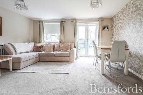 3 Algar Close, Dunmow, CM6 4AF