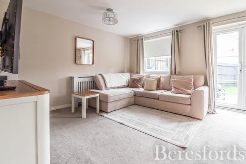 3 Algar Close, Dunmow, CM6 4AF