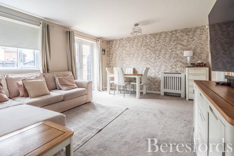 3 Algar Close, Dunmow, CM6 4AF