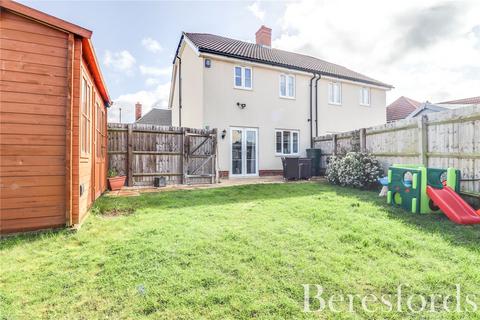 3 Algar Close, Dunmow, CM6 4AF