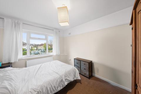 3 bedroom apartment for sale, Cavendish Avenue, West Ealing, W13