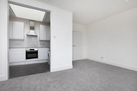 1 bedroom flat to rent, High Road Leyton, London E10