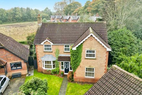 4 bedroom detached house for sale, Megson Way, Walkington, HU17 8YA