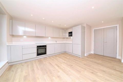 2 bedroom penthouse for sale, Nether Street, London N3