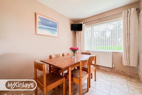 394 Cheddon Road, Taunton, TA2 7QS