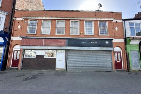 Mixed use for sale, The Quadrant, Hull HU6