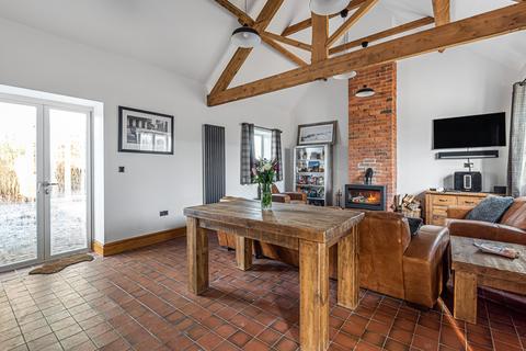 2 bedroom barn conversion for sale, Welby Warren, Grantham, Lincolnshire, NG32