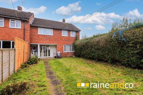 3 bedroom end of terrace house for sale, Briars Wood, Hatfield