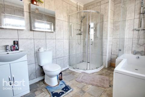 41 Bungalow Road, Edlington, Doncaster, DN12 1DN
