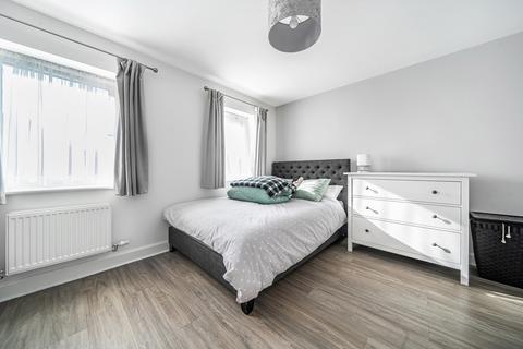45 Burroughs Drive, Dartford, DA1 5TW