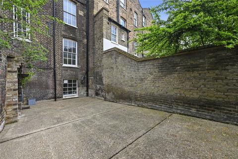 4 bedroom terraced house for sale, Philpot Street, London, E1